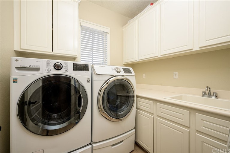 Photo 56 of 72 - 18692 Calera Ln, Huntington Beach, CA 92648