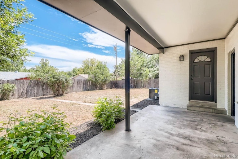 Photo 26 of 27 - 1352 S Cape Way, Lakewood, CO 80232