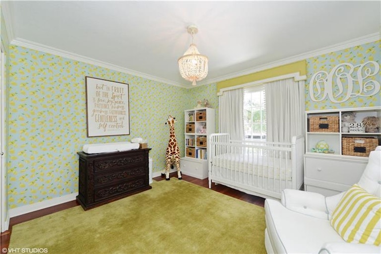 Photo 11 of 16 - 6332 Tanglewood Dr NE, Saint Petersburg, FL 33702