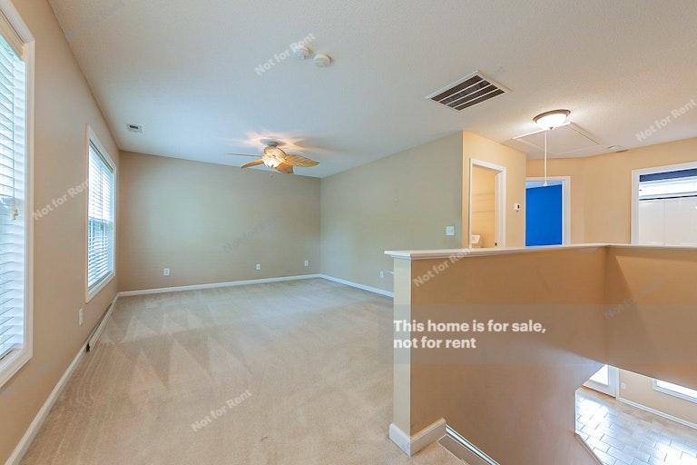 Photo 15 of 24 - 4112 Amber Stone Way, Durham, NC 27704