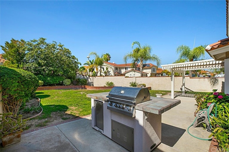 Photo 33 of 54 - 20385 Via Pizarro, Yorba Linda, CA 92886