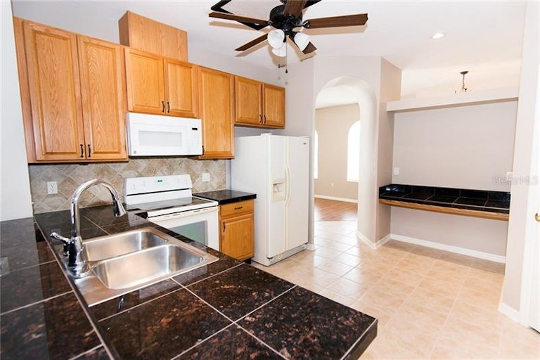 Photo 7 of 20 - 742 Willett Dr, Winter Garden, FL 34787