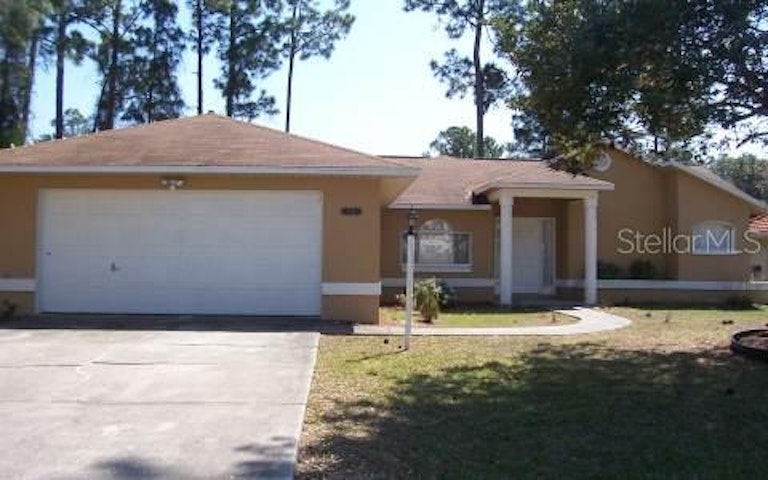 Photo 1 of 1 - 20 Barkley Ln, Palm Coast, FL 32137