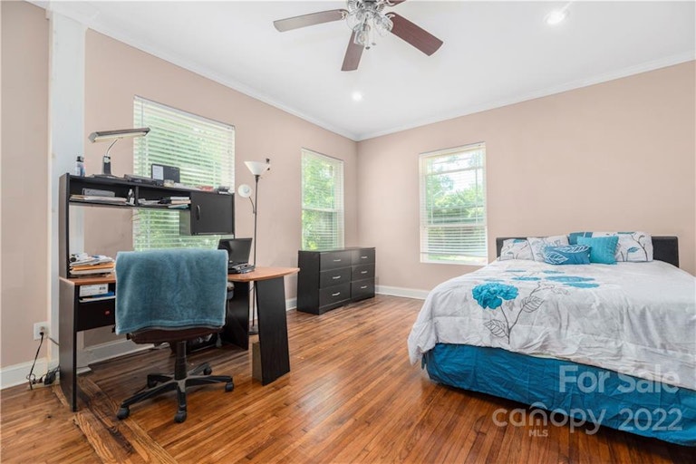 Photo 11 of 32 - 3617 Tuckaseegee Rd, Charlotte, NC 28208