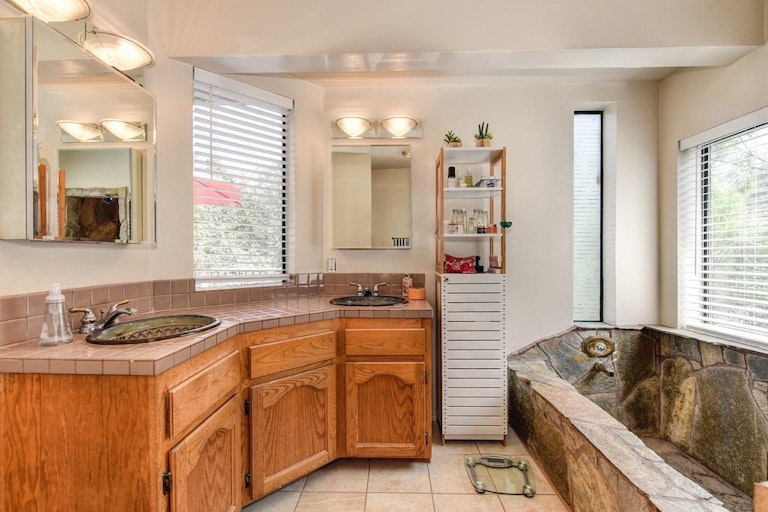 Photo 27 of 79 - 12136 Poplar Rd, Auburn, CA 95602