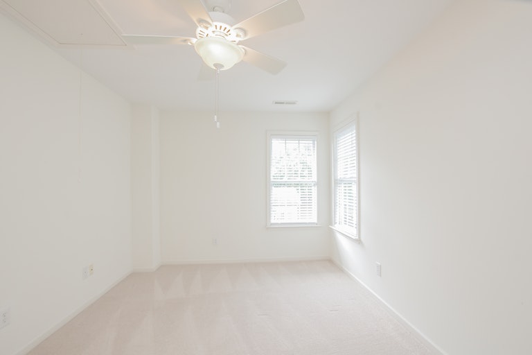 Photo 21 of 25 - 3329 Archdale Dr, Raleigh, NC 27614