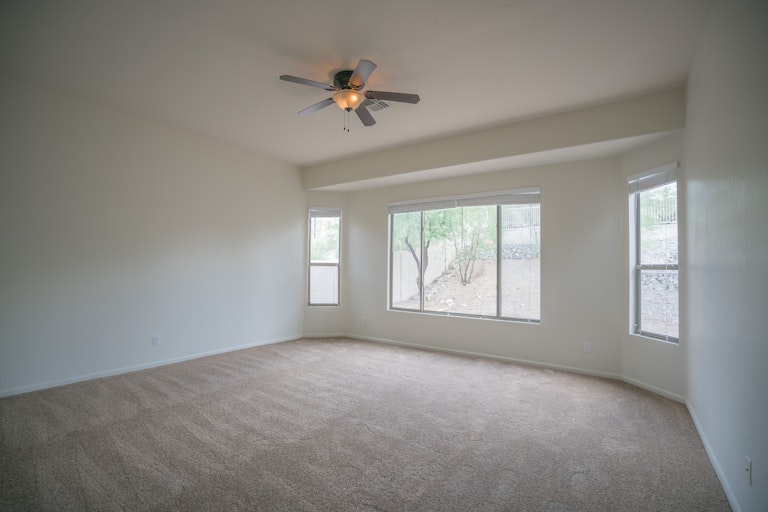 Photo 15 of 29 - 17744 W Summit Dr, Goodyear, AZ 85338