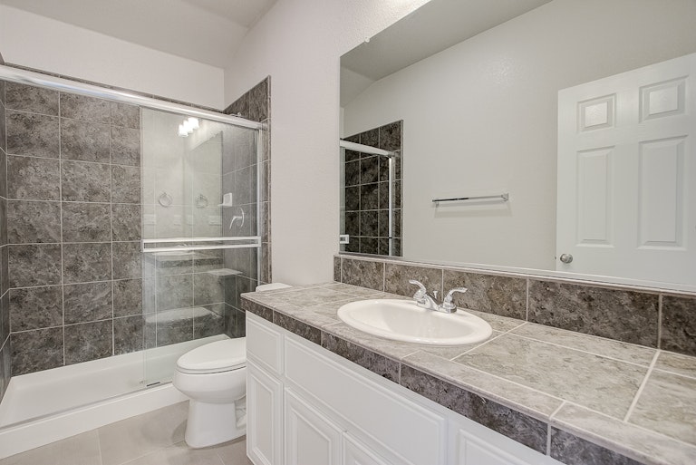Photo 30 of 34 - 6025 Belfast Way, Roseville, CA 95747