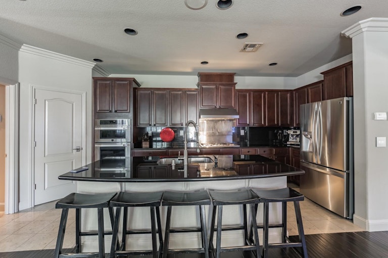 Photo 10 of 49 - 309 Fieldbrook Ct, Roseville, CA 95747