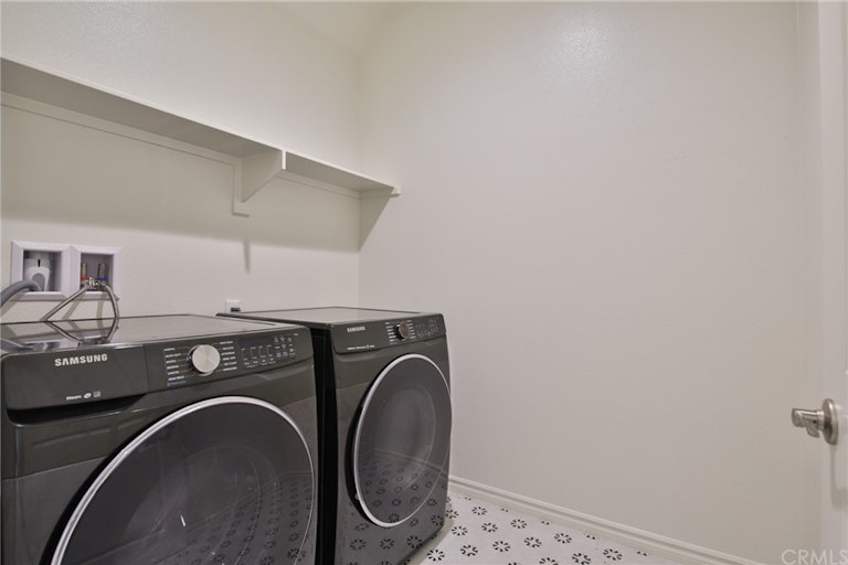 Photo 18 of 41 - 13910 Fairway Dr, Whittier, CA 90604