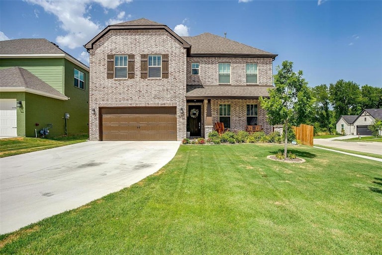 Photo 3 of 40 - 5257 Sonata Trl, Fort Worth, TX 76126
