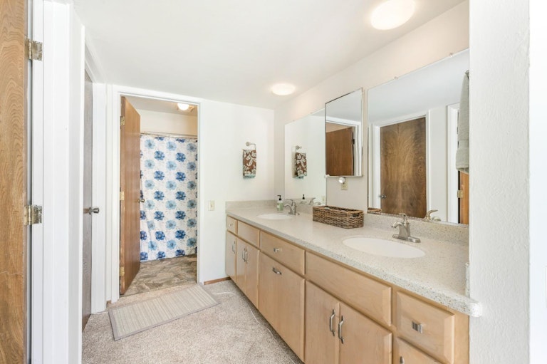 Photo 43 of 52 - 7373 Nob Hill Dr, Carmichael, CA 95608