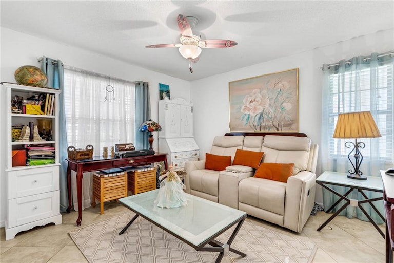 Photo 31 of 38 - 1102 Trotwood Blvd, Winter Springs, FL 32708