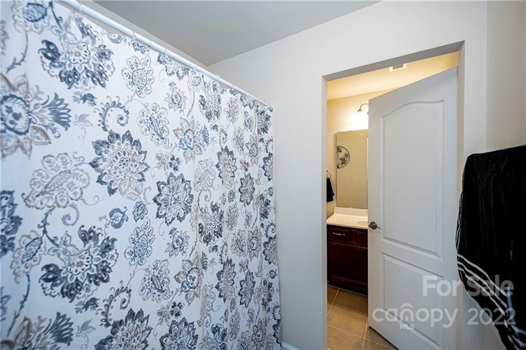 Photo 25 of 38 - 12432 Belmont Mansion Dr, Charlotte, NC 28273