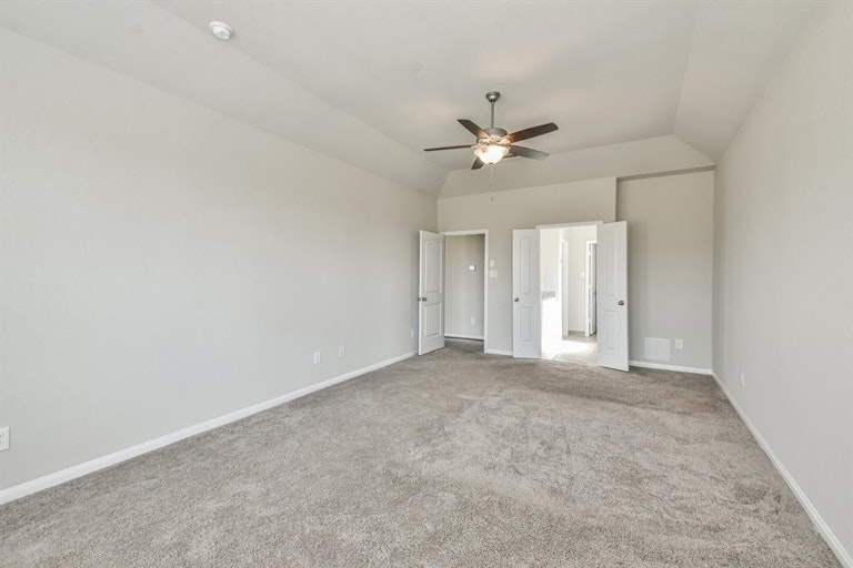 Photo 18 of 33 - 7218 Laguna Lake Dr, Spring, TX 77379