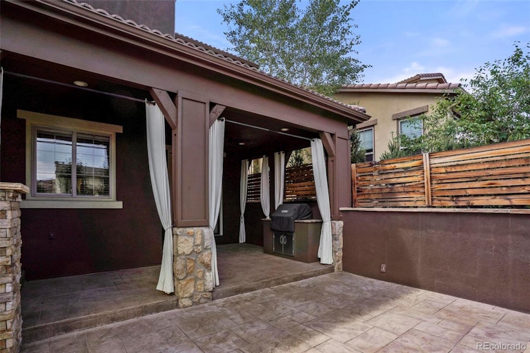 Photo 33 of 40 - 2252 S Loveland St, Denver, CO 80228