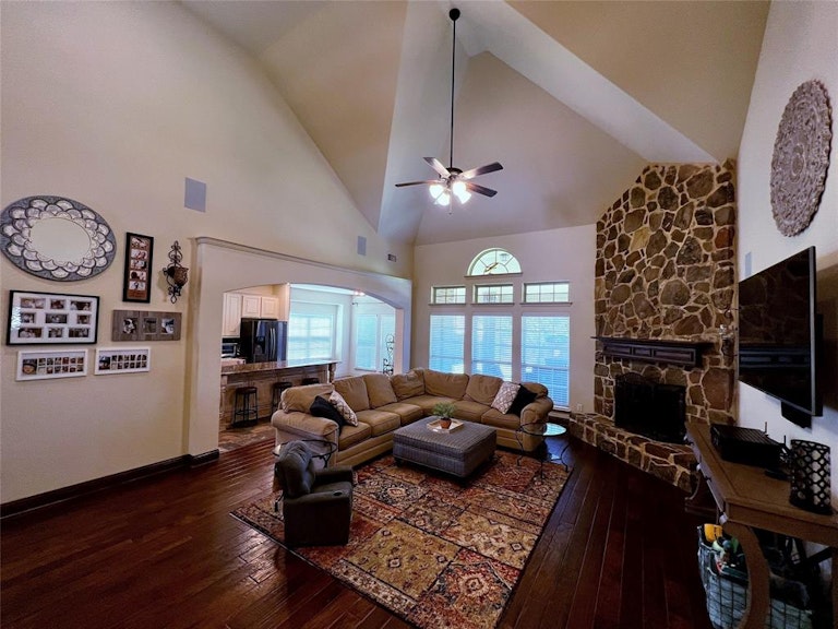 Photo 5 of 32 - 4312 Ashburn Way, Keller, TX 76244