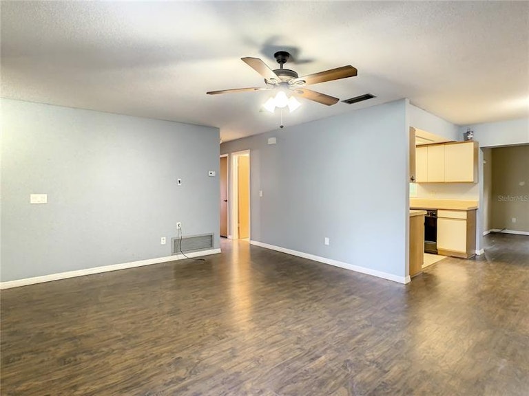 Photo 7 of 33 - 455 Sunrise Dr, Casselberry, FL 32707