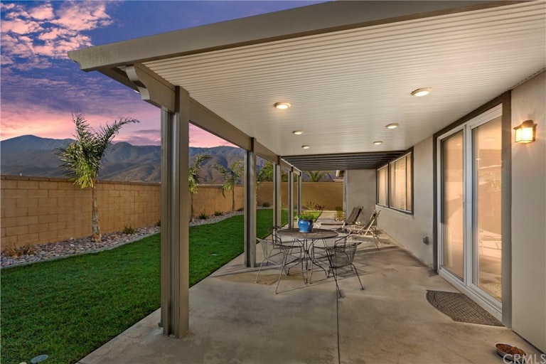 Photo 40 of 50 - 5120 Armendarez Ln, Fontana, CA 92336