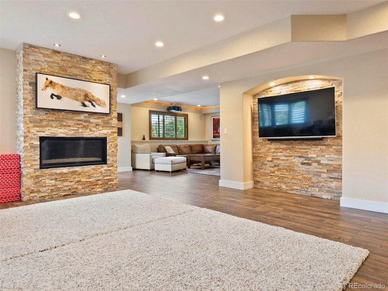 Photo 25 of 39 - 6443 Big Horn Trl, Littleton, CO 80125