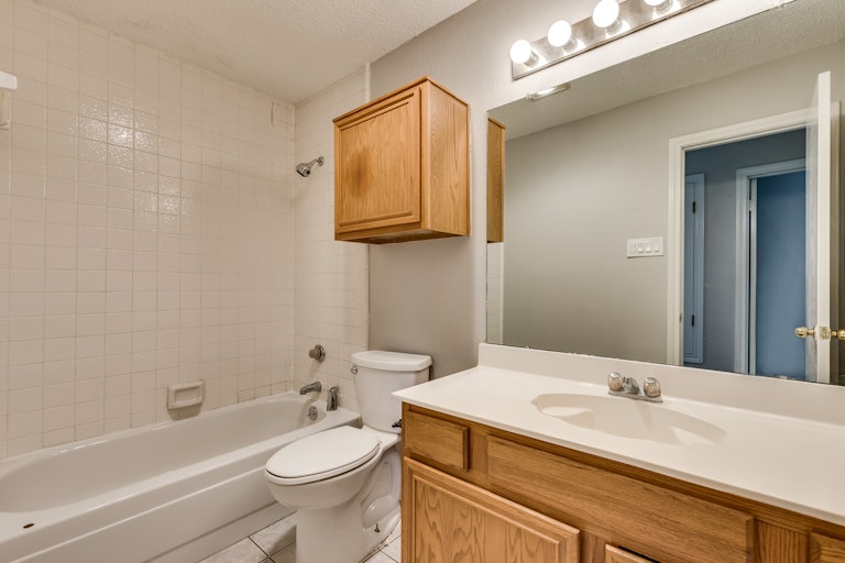 Photo 23 of 26 - 2612 Trumpet Dr, Rowlett, TX 75089
