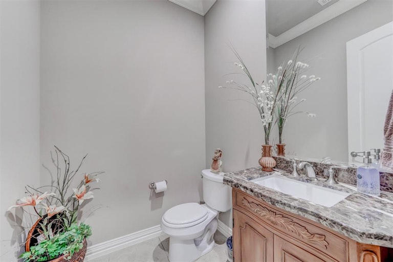 Photo 24 of 31 - 2026 Pecan St, Katy, TX 77494