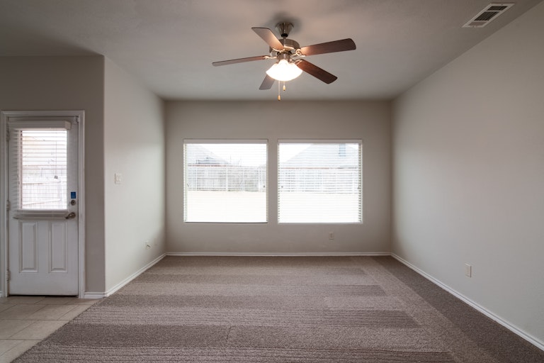 Photo 5 of 31 - 5120 Mountain View Dr, Krum, TX 76249