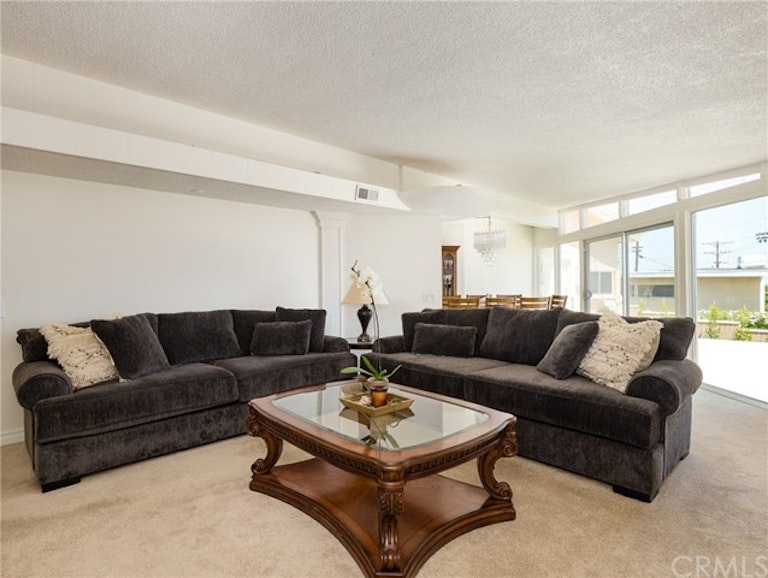 Photo 16 of 33 - 1601 W 20th St, San Pedro, CA 90732