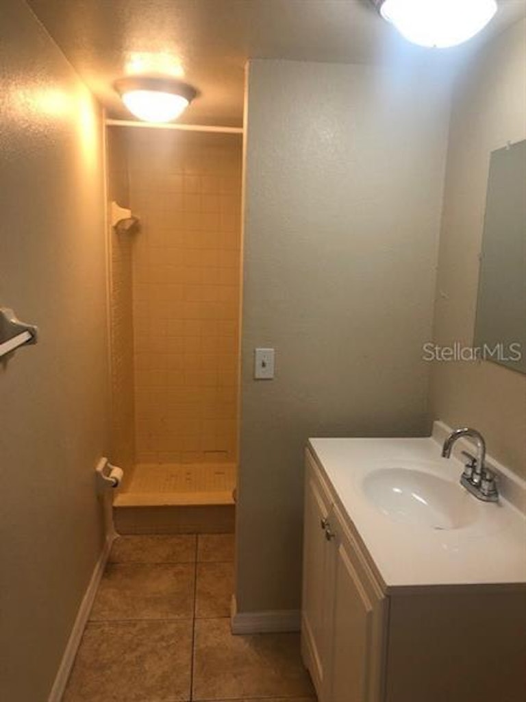 Photo 9 of 27 - 6301 58th St N #606, Pinellas Park, FL 33781