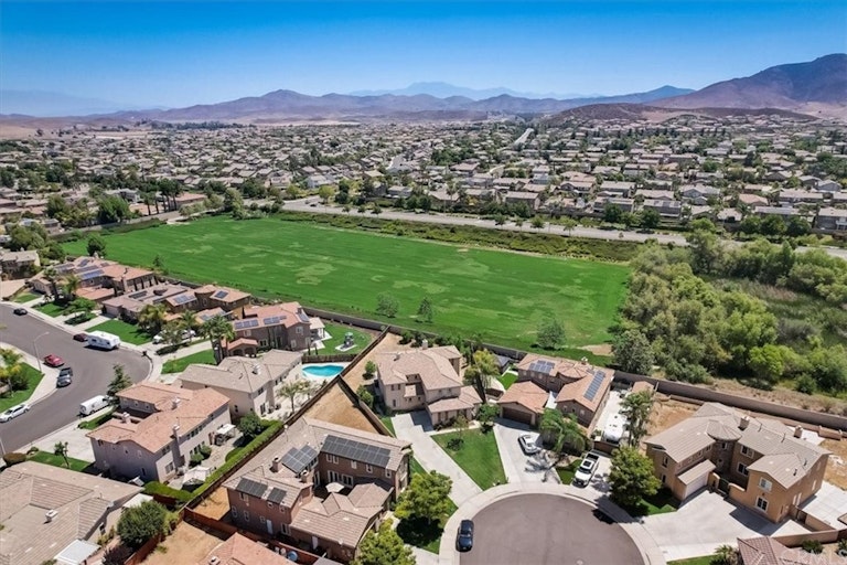Photo 57 of 61 - 31916 Corte San Pablo, Winchester, CA 92596