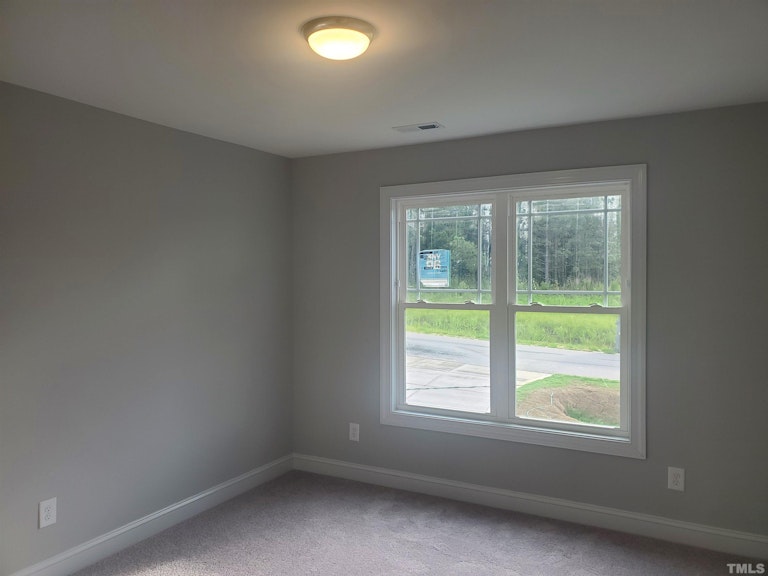 Photo 16 of 21 - 388 Joseph Alexander Dr, Fuquay Varina, NC 27526