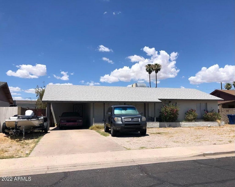 Photo 1 of 8 - 1540 W Capri Ave, Mesa, AZ 85202