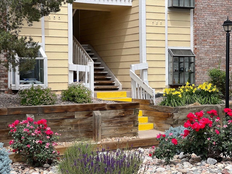 Photo 1 of 21 - 12544 E Cornell Ave #104, Aurora, CO 80014