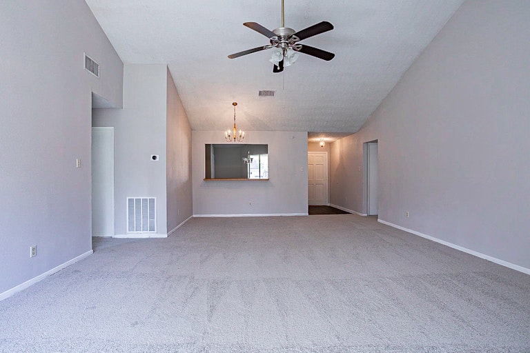 Photo 10 of 17 - 19207 Winding Branch Dr, Katy, TX 77449