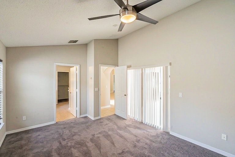 Photo 21 of 34 - 4670 Prairie Point Blvd, Kissimmee, FL 34746