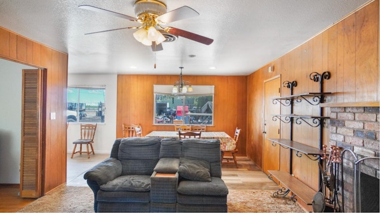 Photo 4 of 14 - 3388 County Road 99W, Dunnigan, CA 95937