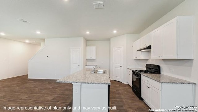 Photo 16 of 40 - 14058 Kenyte Row, San Antonio, TX 78253