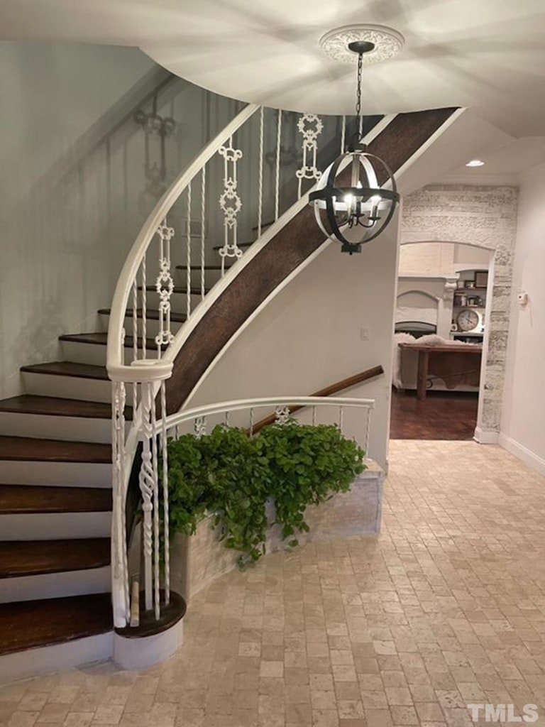 Photo 10 of 49 - 1204 Queensferry Rd, Cary, NC 27511