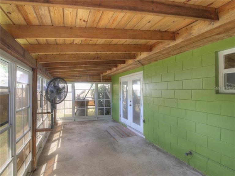 Photo 21 of 23 - 111 Volusia Dr, Winter Haven, FL 33884