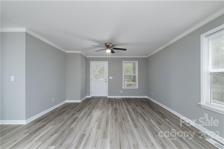 Photo 6 of 20 - 9725 Rodanthe Pl #37, Huntersville, NC 28078