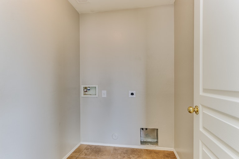 Photo 39 of 41 - 1830 S 106th Ave, Tolleson, AZ 85353