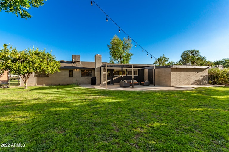 Photo 54 of 68 - 3316 E Mitchell Dr, Phoenix, AZ 85018