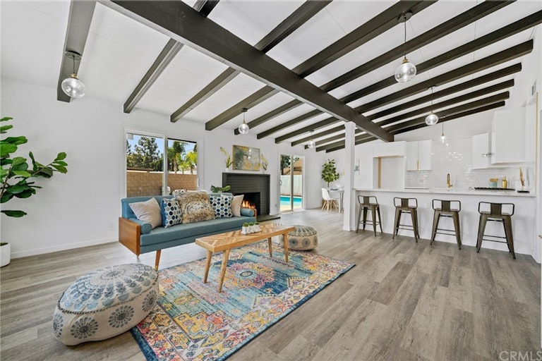 Photo 6 of 32 - 1917 E Brookport St, Covina, CA 91724