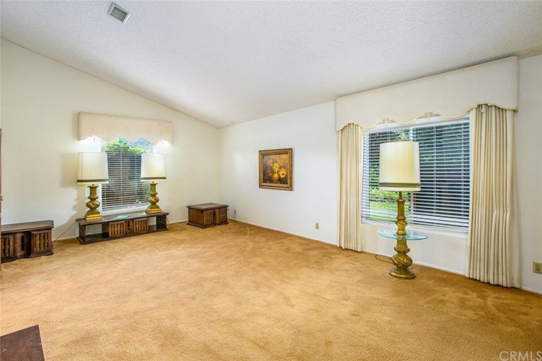 Photo 7 of 44 - 12831 Miradero Pl, Redlands, CA 92373