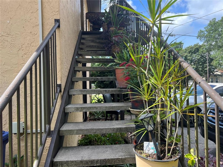 Photo 36 of 56 - 8801 N Brooks St, Tampa, FL 33604