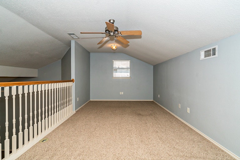 Photo 20 of 25 - 10252 Dawson Trl, Fort Worth, TX 76108