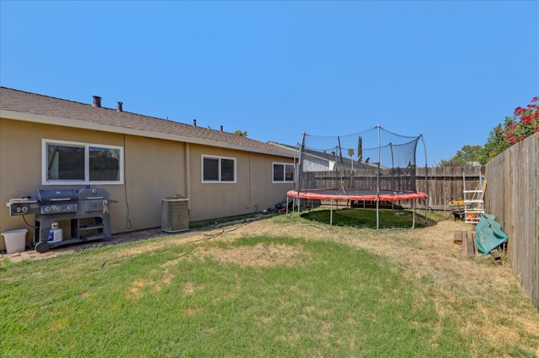 Photo 33 of 33 - 9544 Achates Cir, Sacramento, CA 95826
