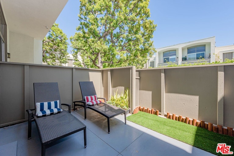 Photo 21 of 38 - 13238 Fiji Way Unit B, Marina Del Rey, CA 90292