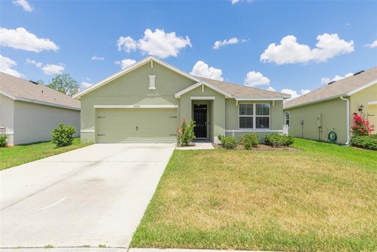 Photo 1 of 34 - 30855 Summer Sun Loop, Wesley Chapel, FL 33545