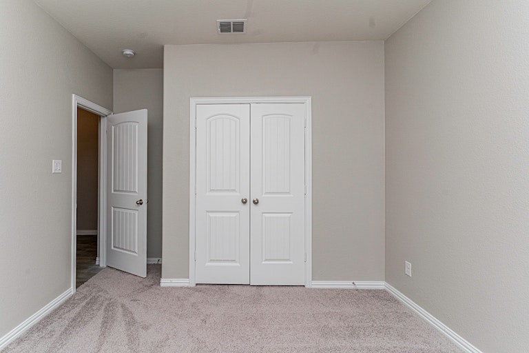 Photo 15 of 21 - 9328 Flying Eagle Ln, Fort Worth, TX 76131